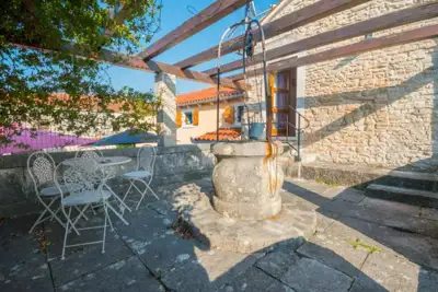 House 145 m², Marčana - pool and landscaped yard - 3
