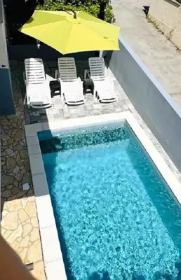 House 233 m², Novalja - 5 apartments and pool - 15