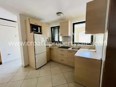 Stan, Brač, 46 m², 2-soban, 207 000 € - 9