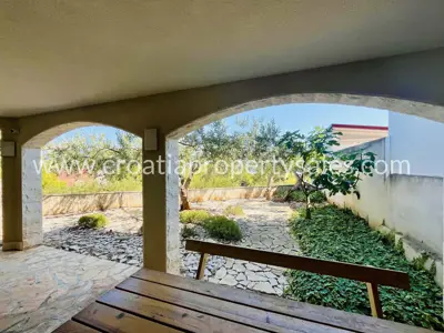 Stan, Brač, 46 m², 2-soban, 207 000 € - 3