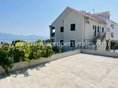 Stan, Brač, 46 m², 2-soban, 207 000 € - 2