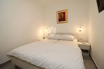 Apartment 37 m², Malinska - Terrasse und Grill - 7