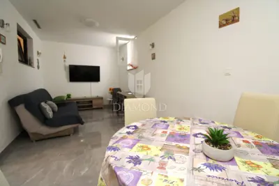 Apartment 37 m², Malinska - Terrasse und Grill - 4