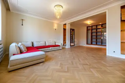 Stan 160 m², Donji grad, pogled na katedralu - 3