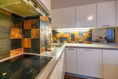 Stan 160 m², Donji grad, pogled na katedralu - 13