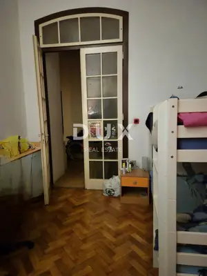 Wohnung 97,5 m², Rijeka Centar - 3 Zimmer, hohe Decken - 10