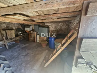 Steinhaus 55 m², Divšići - zur Renovierung - 3