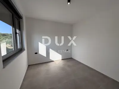 ZADAR, KOŽINO - Unique penthouse 100 meters from the beach with a spectacular sea view - 13