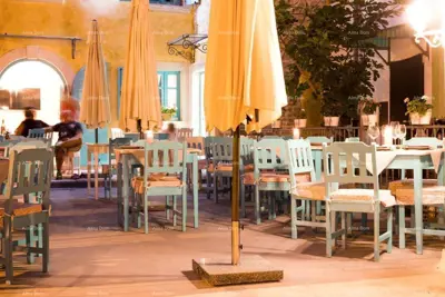 Hotel 500 m², Fažana - stara jezgra i pogled na more