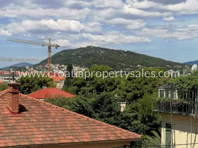 Stan 75 m², Split - pogled na more i balkon - 6