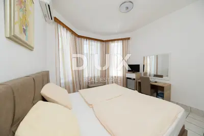 Hotel 1,800 m², Selce - 45 m from the sea - 8