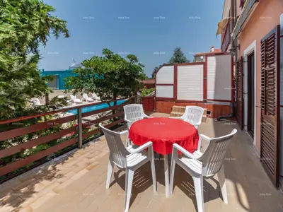 Apartmanska kuća s bazenom! Blizina mora i plaže! Peroj. - 9