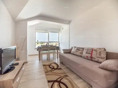 Apartmanska kuća s bazenom! Blizina mora i plaže! Peroj. - 13