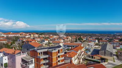 Stan u Ližnjanu, 2 spavaće sobe, vrt i balkon - 2