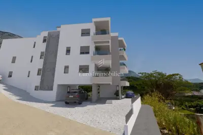 Tučepi - villa in a new development with 4 apartments - 11