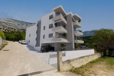 Tučepi - villa in a new development with 4 apartments - 12