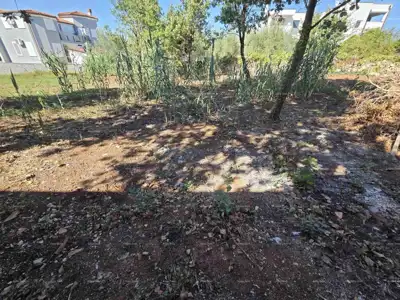 Baugrundstück 2.348 m², Medulin - Projekt für 6 Wohnungen - 6