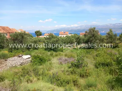 Građevinsko zemljište, Otok Brač - pogled na more i masline