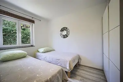 Haus in hervorragender Lage, Ližnjan, Valtura - 4