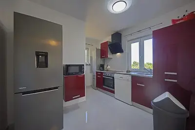 Haus in hervorragender Lage, Ližnjan, Valtura - 18