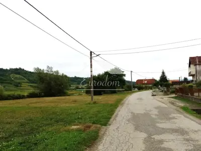Grundstück 1.125 m², Dubrovčan - Bauland und eben - 3