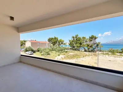 Stan 53 m², Rovanjska - 1 spavaća soba, lođa