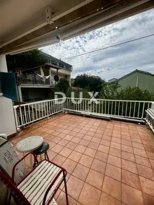 Doppelhaus 100 m², Selce - 5 Min. zum Strand - 15
