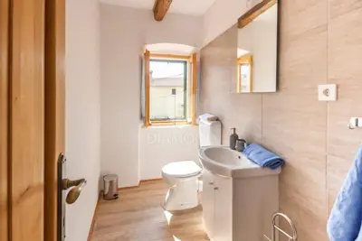 House 122 m², Marčana - quiet location near the center - 10