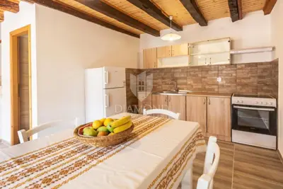 House 122 m², Marčana - quiet location near the center - 4
