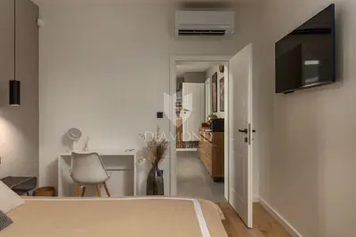 Vila 2459 m², Labin - panoramski pogled i bazen - 14