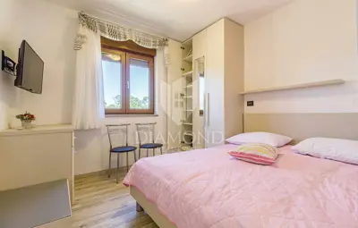 Kuća 330 m², Šišan - bazen i 5 parkirnih mjesta - 19