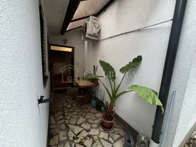 Apartments 96 m², Zamet - two apartments with a yard and parking spaces - 11