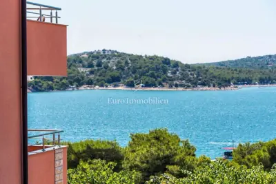 Tisno - apartment in a family house with a beautiful sea view - 11