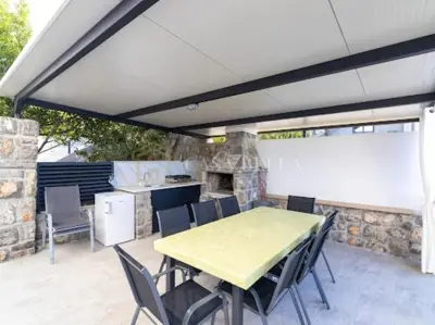 Haus zum Kauf in Novi Vinodolski, 280 m² - 11