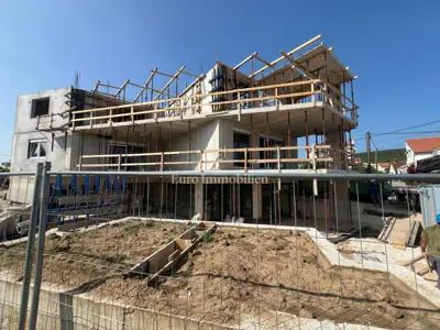 Stan 111 m², Sukošan - krovna terasa i dvije spavaće sobe - 7