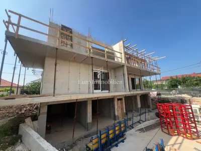 Stan 111 m², Sukošan - krovna terasa i dvije spavaće sobe - 5