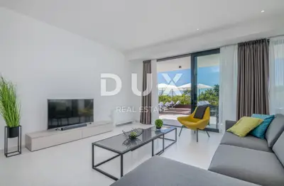 Villa 269 m², Veprinac - panoramic sea view - 12
