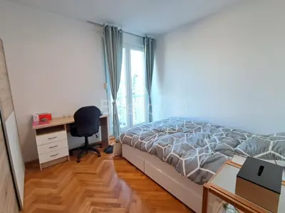 Stan 90 m², Sućidar, Split - 3 spavaće sobe i 2 lođe - 9