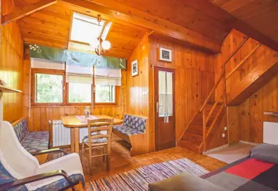 Haus 186 m², Vrbovsko - rustikales Holzferienhaus - 2