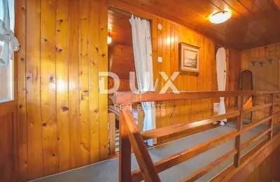 Haus 186 m², Vrbovsko - rustikales Holzferienhaus - 14