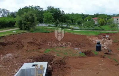 Građevinsko zemljište 900 m², Labin okolica - mirno okruženje - 3