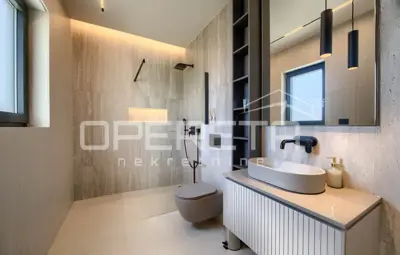 Exklusive Villa mit Pool, Tennisplatz und Jacuzzi - ruhige Lage unweit - 8
