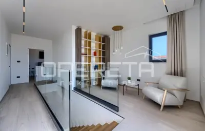 Exklusive Villa mit Pool, Tennisplatz und Jacuzzi - ruhige Lage unweit - 16