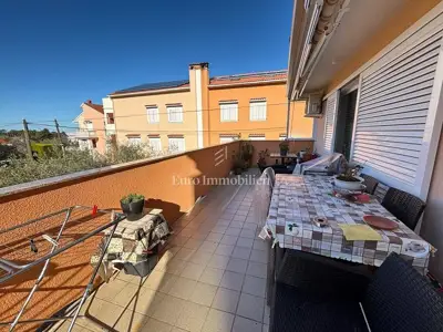 Apartmanska kuća 188 m², Novalja - centar i 6 apartmana - 18