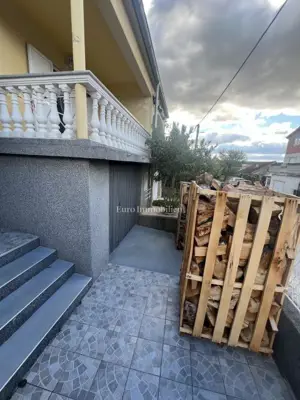 Haus 51 m², Gornji Karin - 400 m vom Meer - 12