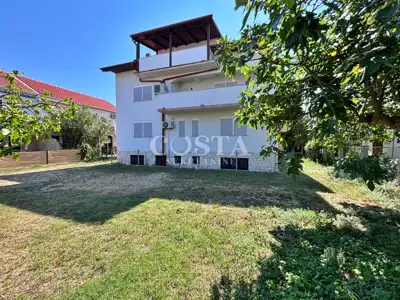 Wohnung 75 m², Sabunike - 4 Schlafzimmer und Terrasse - 3