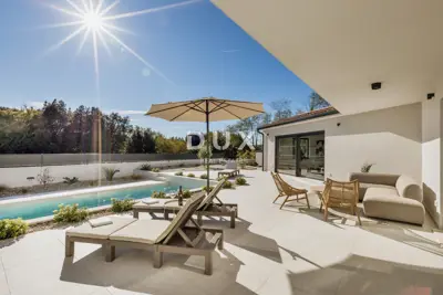 ISTRA, BRTONIGLA - Hochwertiges Haus mit Pool - 13