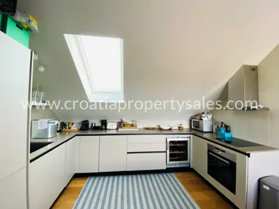 Penthouse 90 m², otok Brač, pogled na more - 5