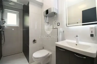 Stan 115 m², Bribir - pogled na more i terasa - 10