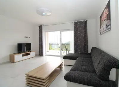 Stan 115 m², Bribir - pogled na more i terasa - 2